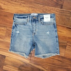Girls Abercrombie 13/14 jean shorts